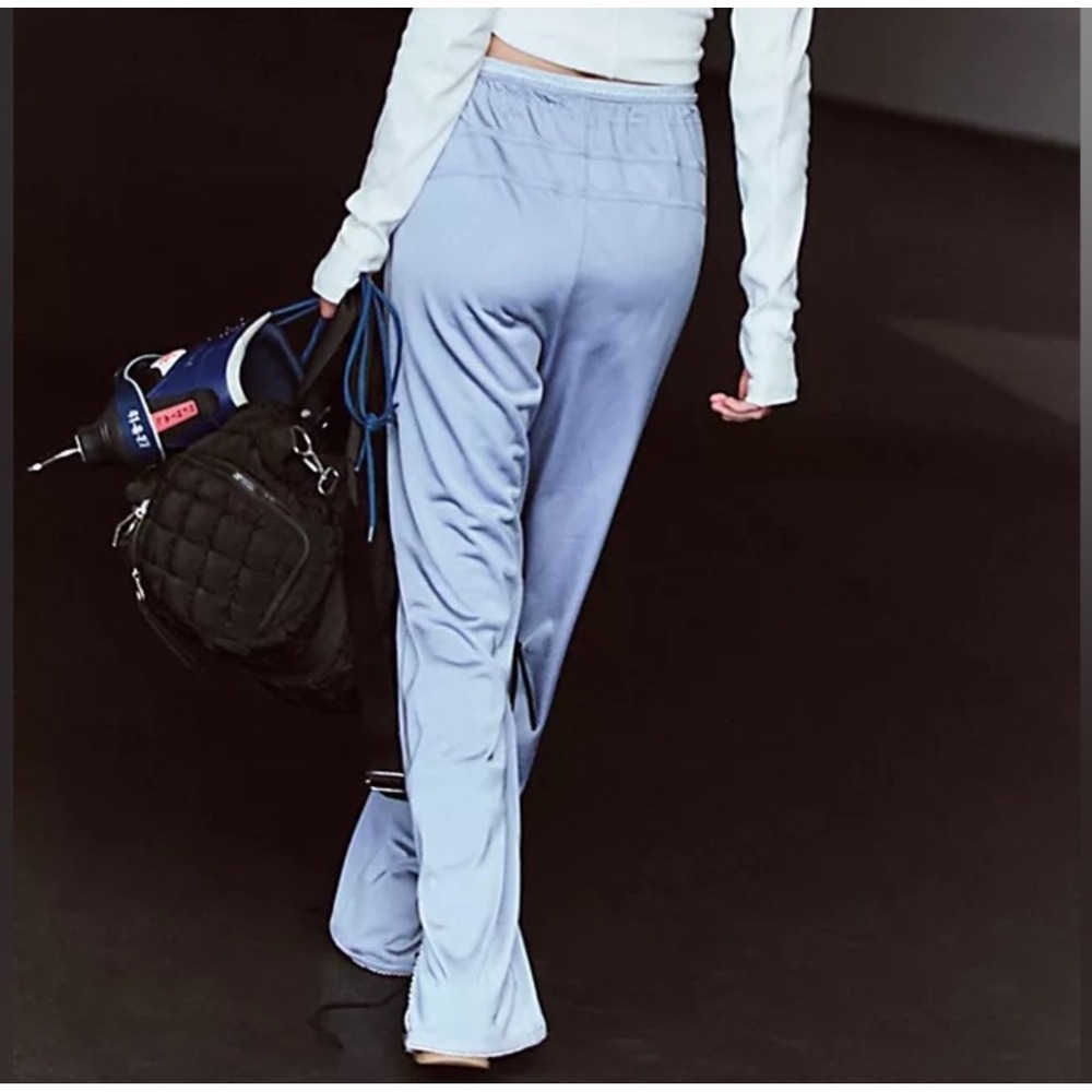 Free People FP Movement Roll With It Drawcord Pants Sz L Steel Blue NWOT Silky - Picture 5 of 12
